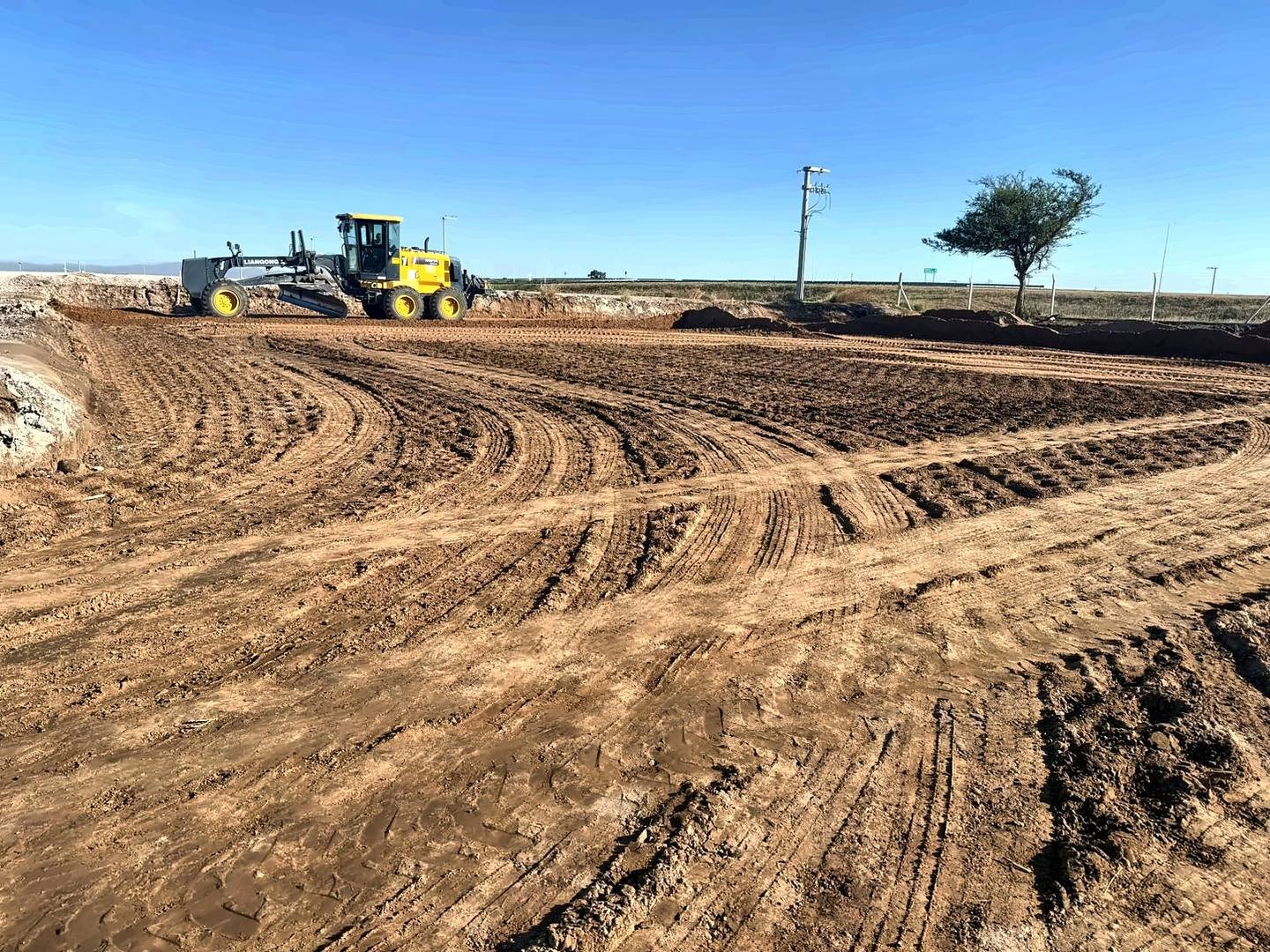 Fundaciones y pilotaje de estructura metálica